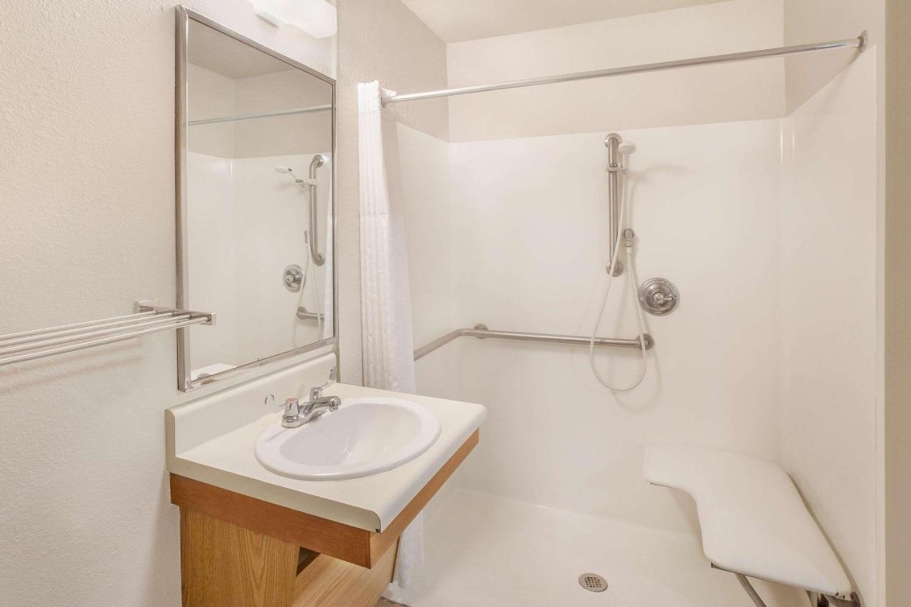 Woodspring Suites Waco Near University מראה חיצוני תמונה